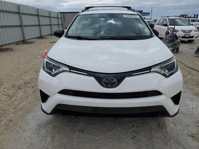 2T3ZFREV9JW488358 - 2018 TOYOTA RAV4 LE WHITE photo 5