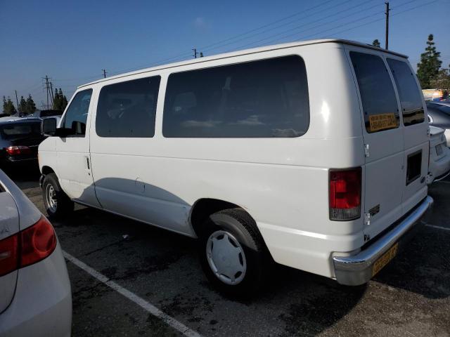 1FMRE11W75HA12152 - 2005 FORD ECONOLINE E150 WAGON WHITE photo 2