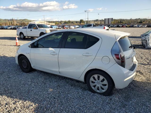 JTDKDTB33D1540867 - 2013 TOYOTA PRIUS C WHITE photo 2