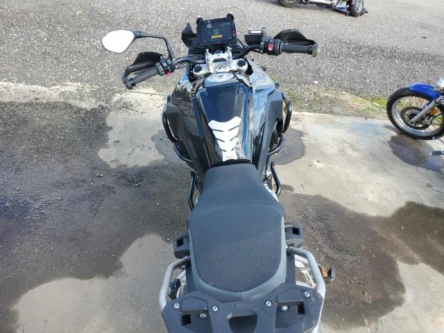 WB10B1801P6J13254 - 2023 BMW F 750 GS BLACK photo 6