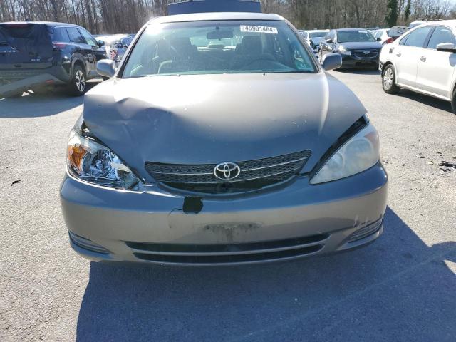 4T1BE32K43U705922 - 2003 TOYOTA CAMRY LE BEIGE photo 5