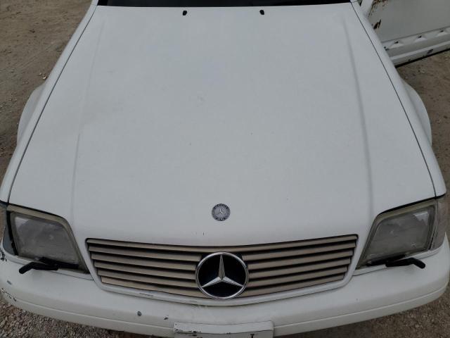 WDBFA63F3VF146812 - 1997 MERCEDES-BENZ SL 320 WHITE photo 11