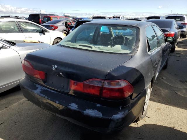 1HGCG564XWA186344 - 1998 HONDA ACCORD LX BLACK photo 3