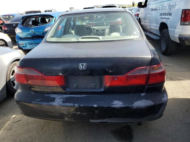 1HGCG564XWA186344 - 1998 HONDA ACCORD LX BLACK photo 6