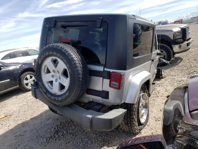 1J4FA541X7L107602 - 2007 JEEP WRANGLER SAHARA SILVER photo 3