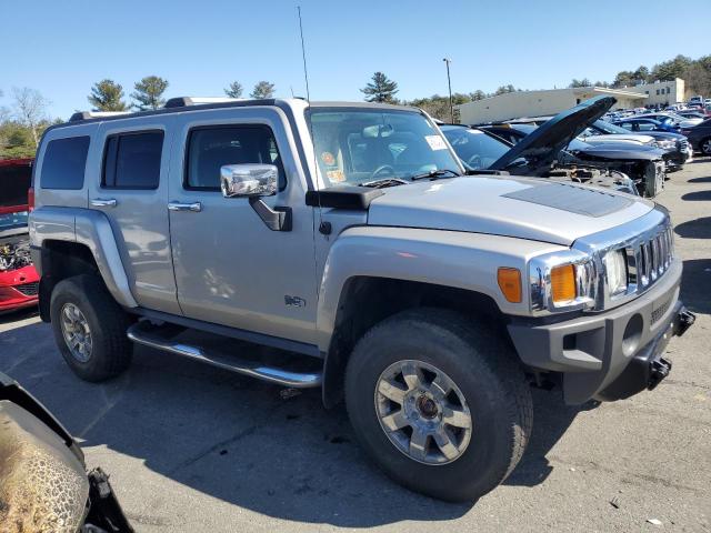 5GTEN13E388193352 - 2008 HUMMER H3 GOLD photo 4