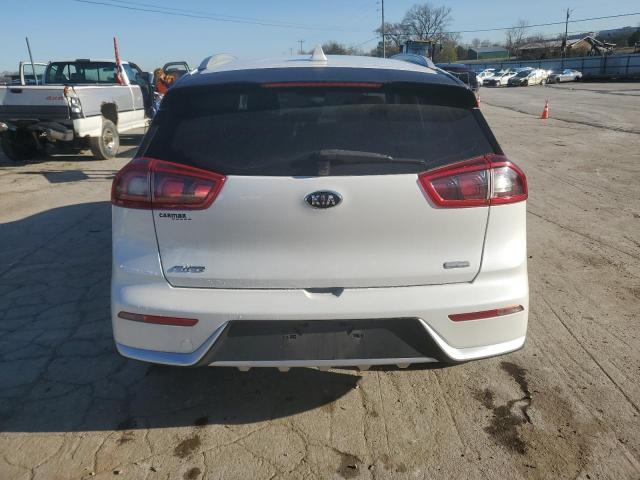 KNDCB3LC3K5304640 - 2019 KIA NIRO FE WHITE photo 6