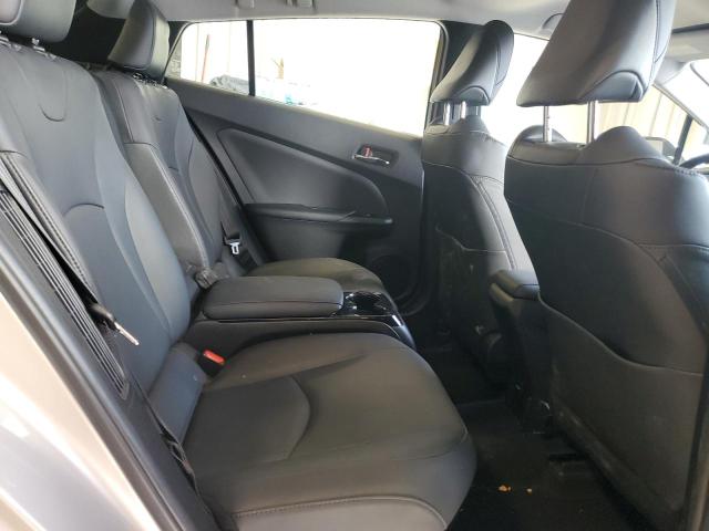 JTDKARFP5J3069944 - 2018 TOYOTA PRIUS PRIM 银色 照片 10