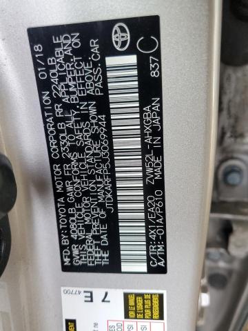 JTDKARFP5J3069944 - 2018 TOYOTA PRIUS PRIM 银色 照片 12