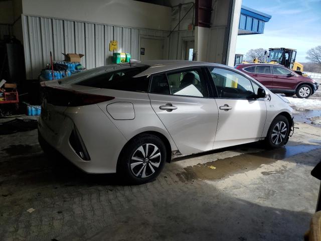 JTDKARFP5J3069944 - 2018 TOYOTA PRIUS PRIM 银色 照片 3