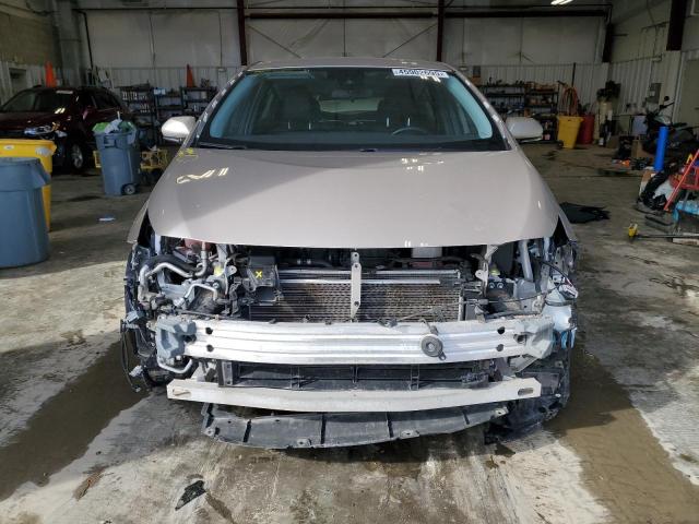 JTDKARFP5J3069944 - 2018 TOYOTA PRIUS PRIM 银色 照片 5