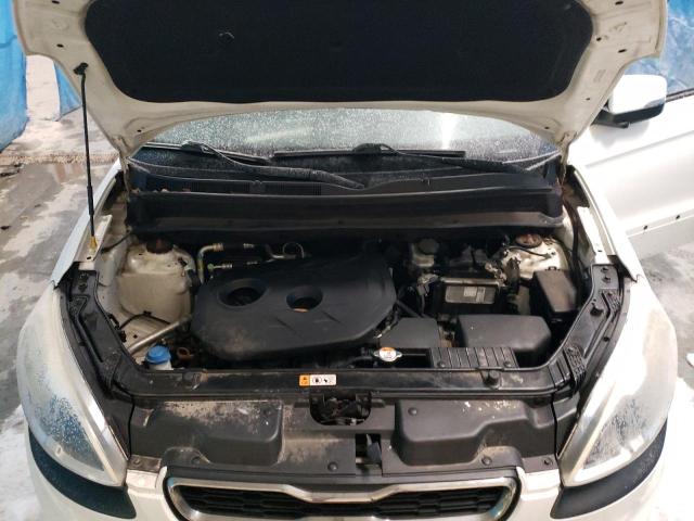 KNDJT2A62D7587034 - 2013 KIA SOUL + WHITE photo 11