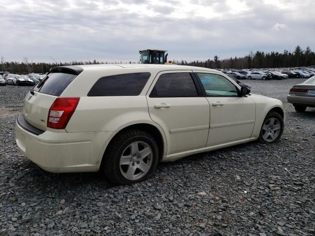 2D4FV48VX5H585212 - 2005 DODGE MAGNUM SXT WHITE photo 3