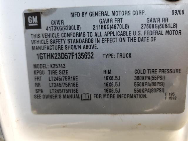 1GTHK23D57F135652 - 2007 GMC SIERRA K2500 HEAVY DUTY WHITE photo 12