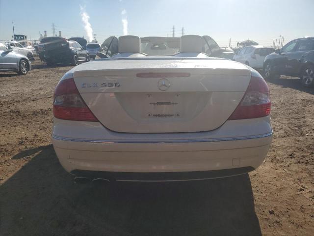 WDBTK72F48T095012 - 2008 MERCEDES-BENZ CLK 550 WHITE photo 6