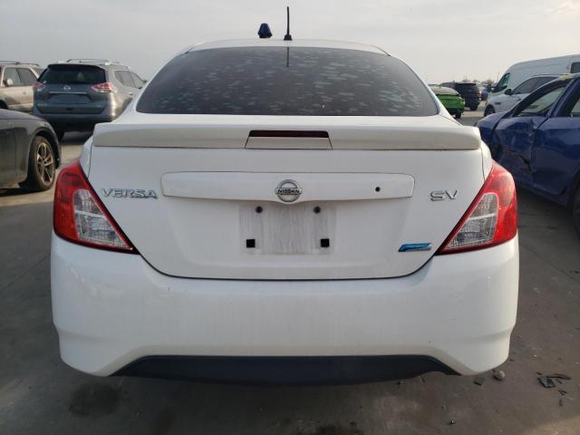 3N1CN7AP7GL874476 - 2016 NISSAN VERSA S WHITE photo 6