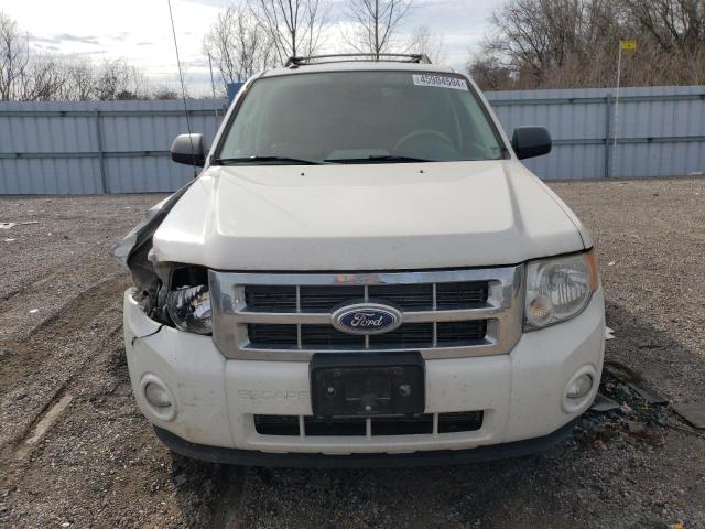 1FMCU0D75AKD36169 - 2010 FORD ESCAPE XLT WHITE photo 5