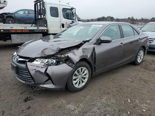 4T4BF1FK9FR466924 - 2015 TOYOTA CAMRY LE GRAY photo 1