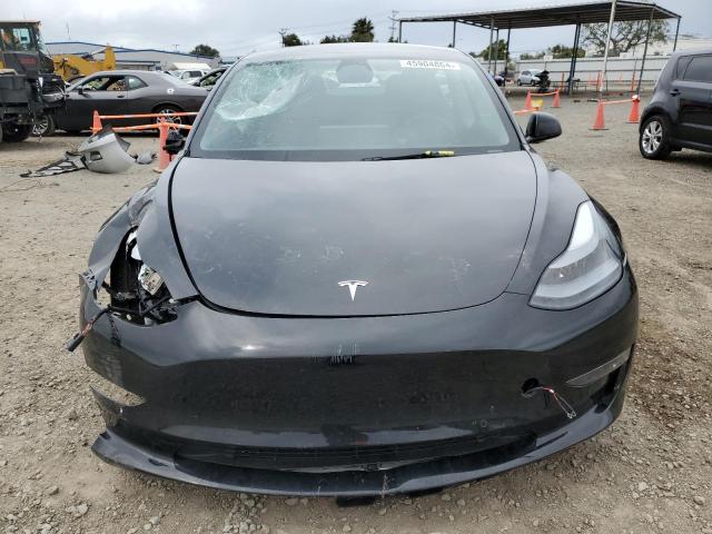 5YJ3E1EBXNF197928 - 2022 TESLA MODEL 3 BLACK photo 5