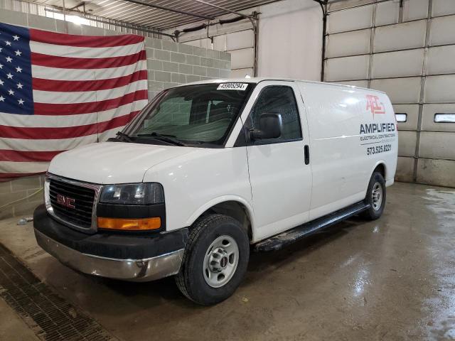 2016 GMC SAVANA G2500, 