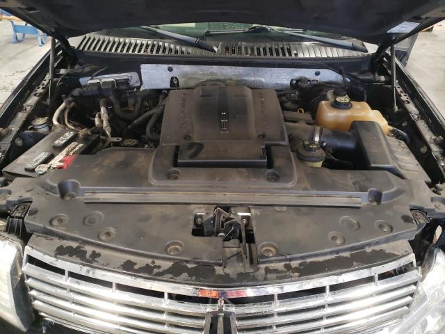 5LMFU27557LJ02052 - 2007 LINCOLN NAVIGATOR შავი ფოტო 12