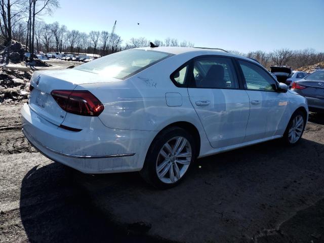 1VWLA7A33KC001587 - 2019 VOLKSWAGEN PASSAT WOLFSBURG 白色 照片 3