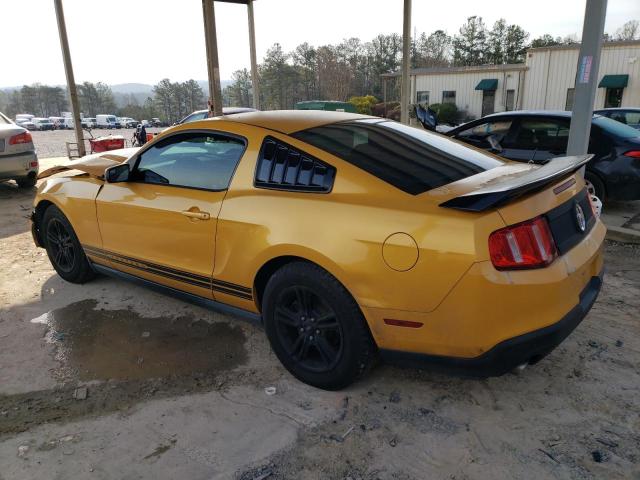 1ZVBP8AM5C5220646 - 2012 FORD MUSTANG YELLOW photo 2