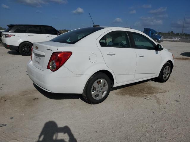 1G1JA5SH2G4132416 - 2016 CHEVROLET SONIC LS WHITE photo 3