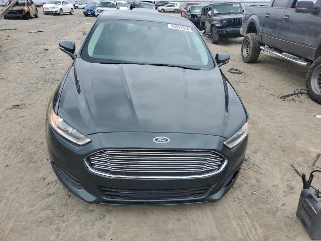 1FA6P0H74F5123471 - 2015 FORD FUSION SE GRAY photo 5