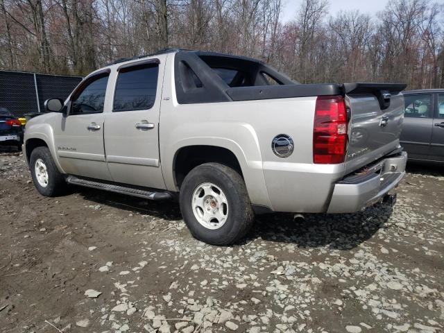 3GNFK123X7G293582 - 2007 CHEVROLET AVALANCHE K1500 SILVER photo 2