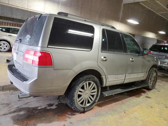 5LMFU28548LJ19036 - 2008 LINCOLN NAVIGATOR SILVER photo 3