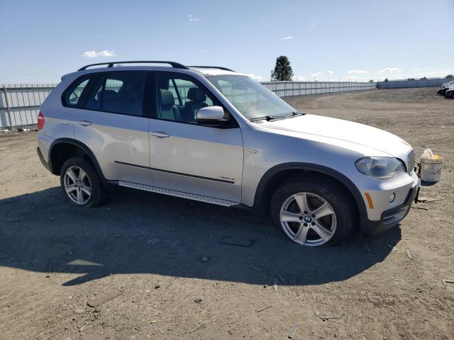 5UXFE83599L308666 - 2009 BMW X5 XDRIVE48I SILVER photo 4