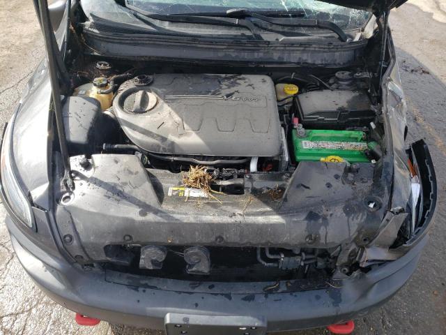 1C4PJMBS8FW688871 - 2015 JEEP CHEROKEE TRAILHAWK CHARCOAL photo 12