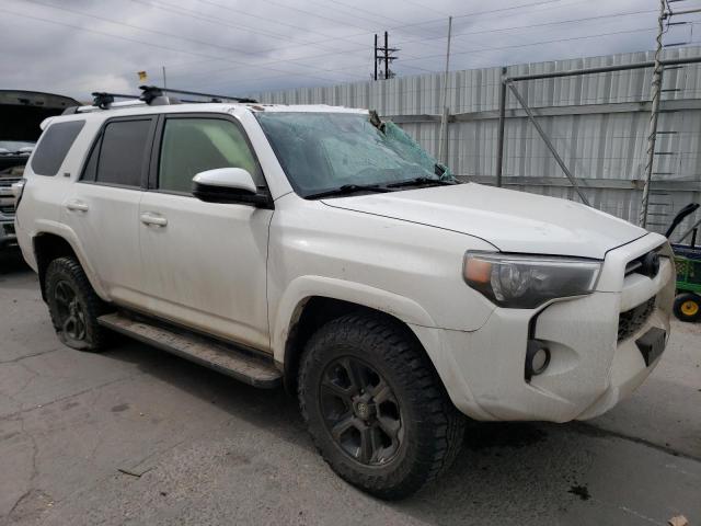 JTEBU5JR4L5786783 - 2020 TOYOTA 4RUNNER SR5/SR5 PREMIUM 白色 照片 4