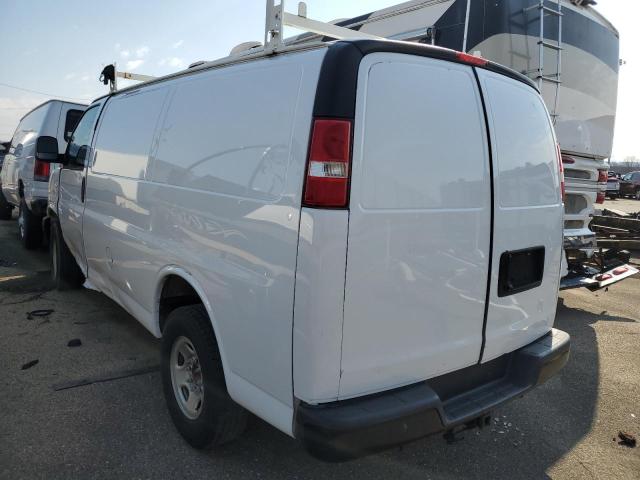 1GCWGAFF0G1334878 - 2016 CHEVROLET EXPRESS G2 WHITE photo 2