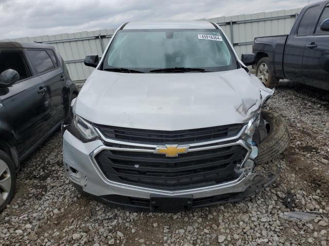 1GNERFKWXJJ133626 - 2018 CHEVROLET TRAVERSE LS SILVER photo 5