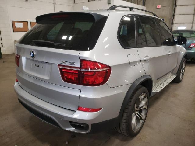 5UXZV8C52D0C15319 - 2013 BMW X5 XDRIVE50I SILVER photo 4