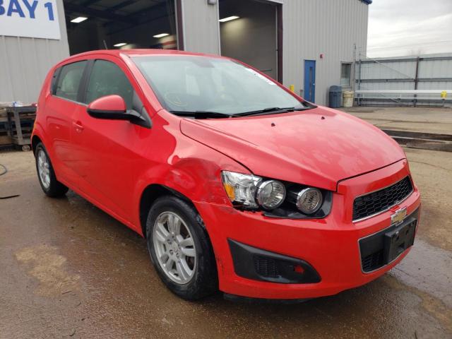 1G1JC6SH3F4122749 - 2015 CHEVROLET SONIC LT RED photo 4