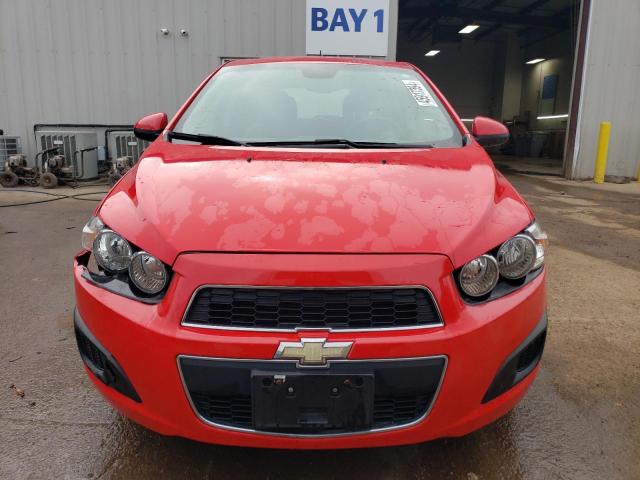 1G1JC6SH3F4122749 - 2015 CHEVROLET SONIC LT RED photo 5