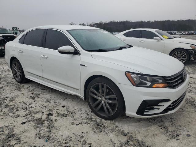 1VWDT7A33HC028084 - 2017 VOLKSWAGEN PASSAT R-LINE თეთრი ფოტო 4