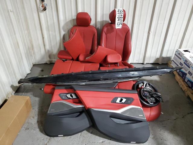 WBS43AY05RFT23854 - 2024 BMW M3 COMPETITION თეთრი ფოტო 12