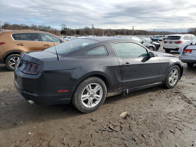 1ZVBP8AM1E5231131 - 2014 FORD MUSTANG BLACK photo 3