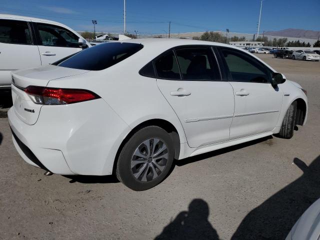 JTDEAMDE2MJ007614 - 2021 TOYOTA COROLLA LE WHITE photo 3