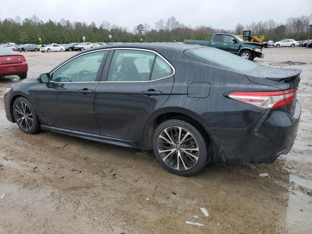 4T1B11HKXJU586634 - 2018 TOYOTA CAMRY L BLACK photo 2