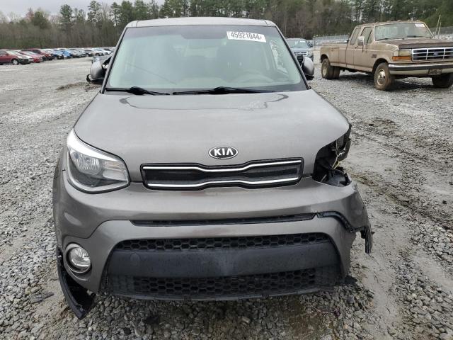 KNDJP3A58K7022866 - 2019 KIA SOUL + GRAY photo 5