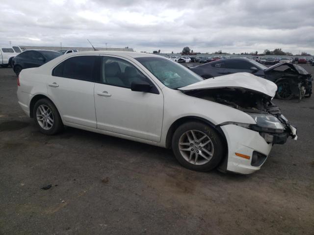 3FAHP0GA3CR333767 - 2012 FORD FUSION S WHITE photo 4