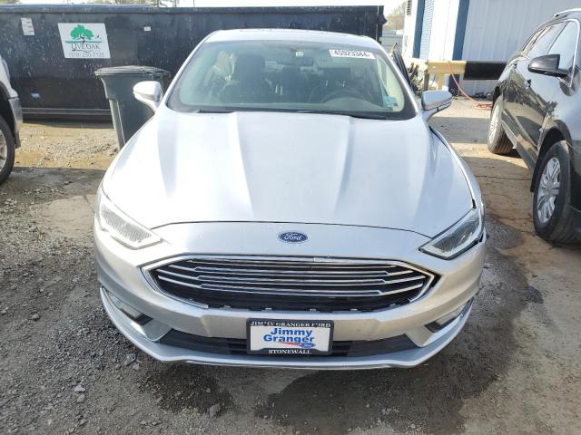 3FA6P0RU9JR242109 - 2018 FORD FUSION TITANIUM/PLATINUM HEV SILVER photo 5