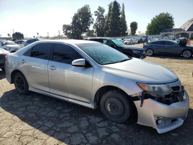 4T1BF1FK3DU216246 - 2013 TOYOTA CAMRY L SILVER photo 4