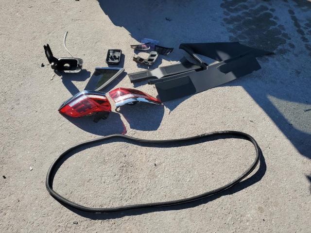 1V2WE2CA8RC224686 - 2024 VOLKSWAGEN ATLAS CROS SE BLUE photo 13