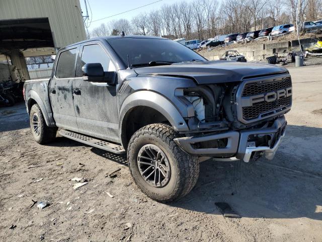 1FTFW1RG9KFA69364 - 2019 FORD F150 RAPTOR BLACK photo 4